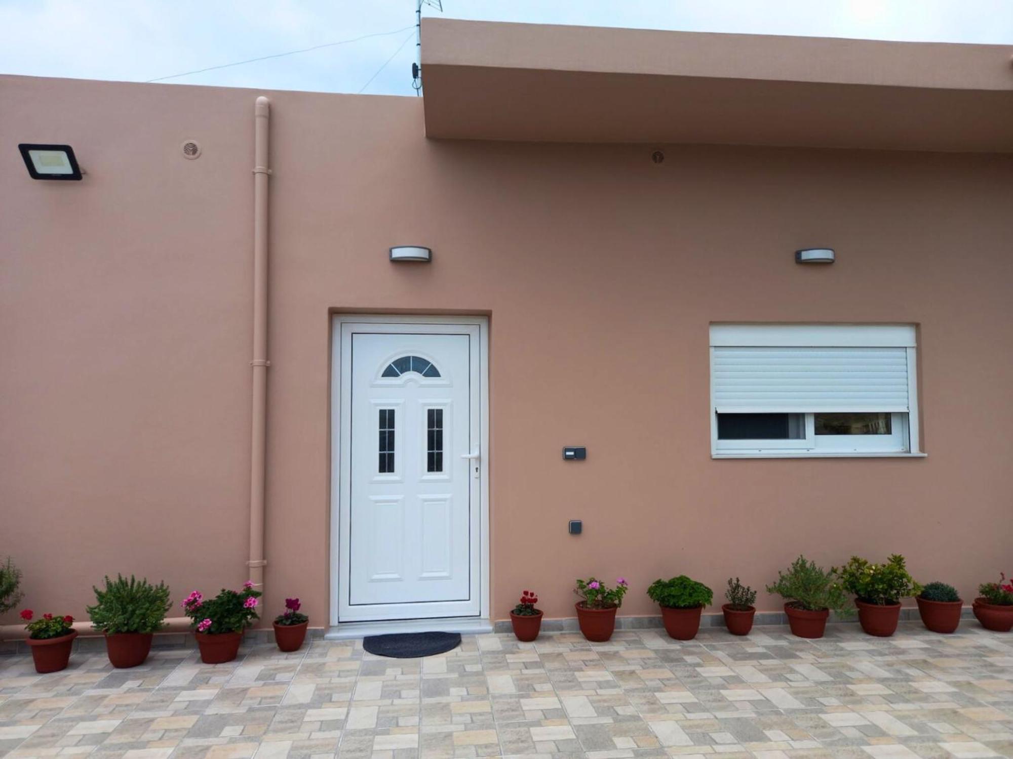 Kavros Cozy Paralia Kourna